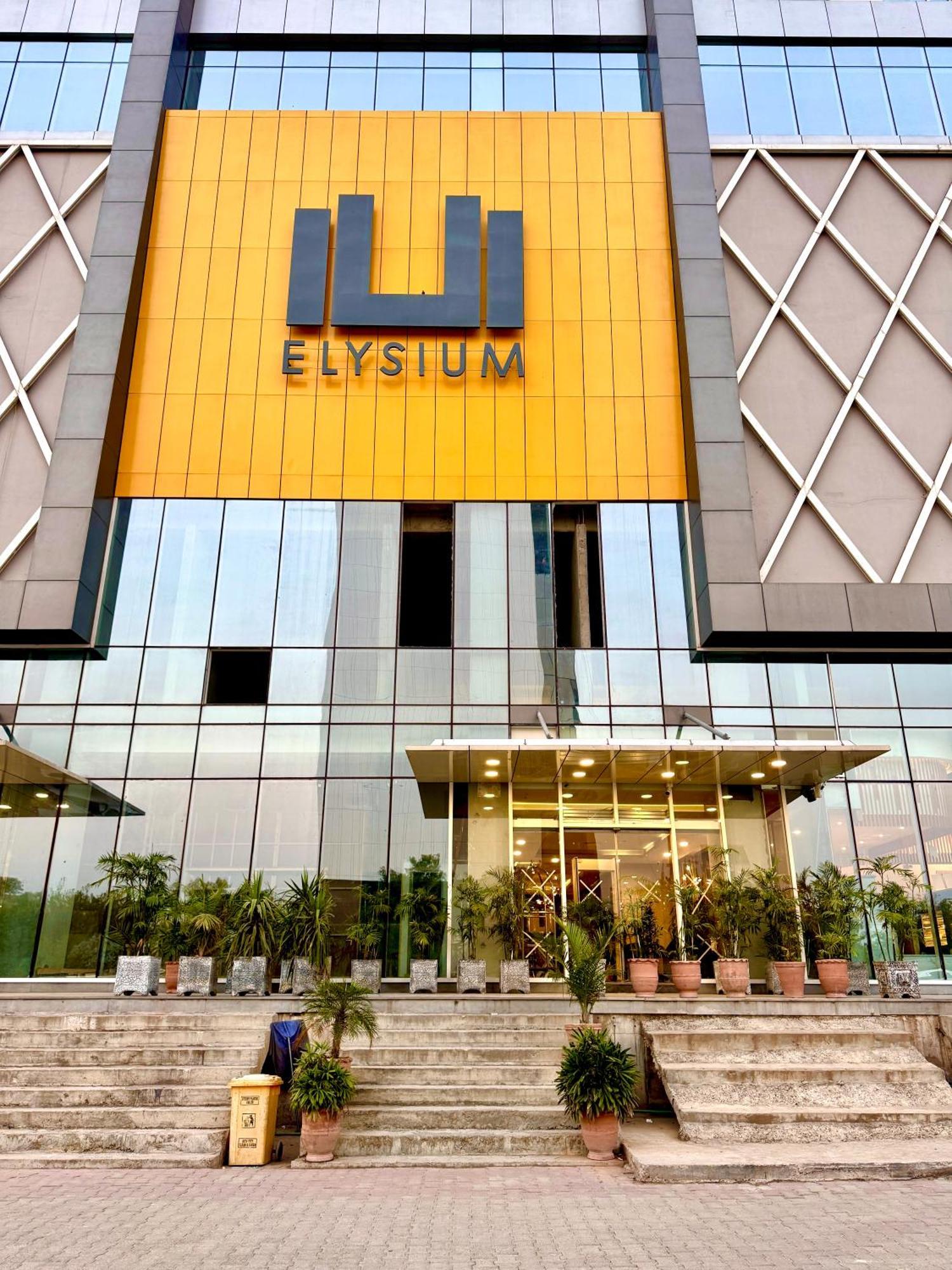 Elysium Tower Cozy 2Br With Netflix & City Views Apartment Islamabad Exterior photo